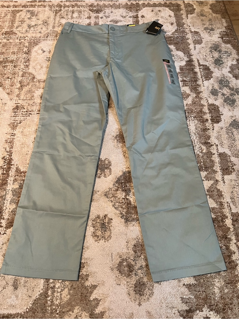 Lee Women’s Mid Rise Straight Pants Size 14